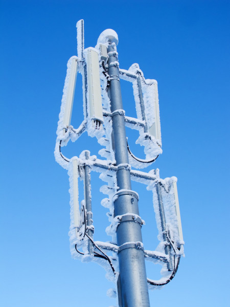Обледенение на антеннах и объектах связи