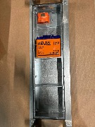 Монтажная пластина SideBOX / АКБ-Пост — внутреннее пространство шкафа организовано для удобного размещения автоматических выключателей, контроллеров и клеммных колодок, что делает монтаж оборудования аккуратным и продуманным.