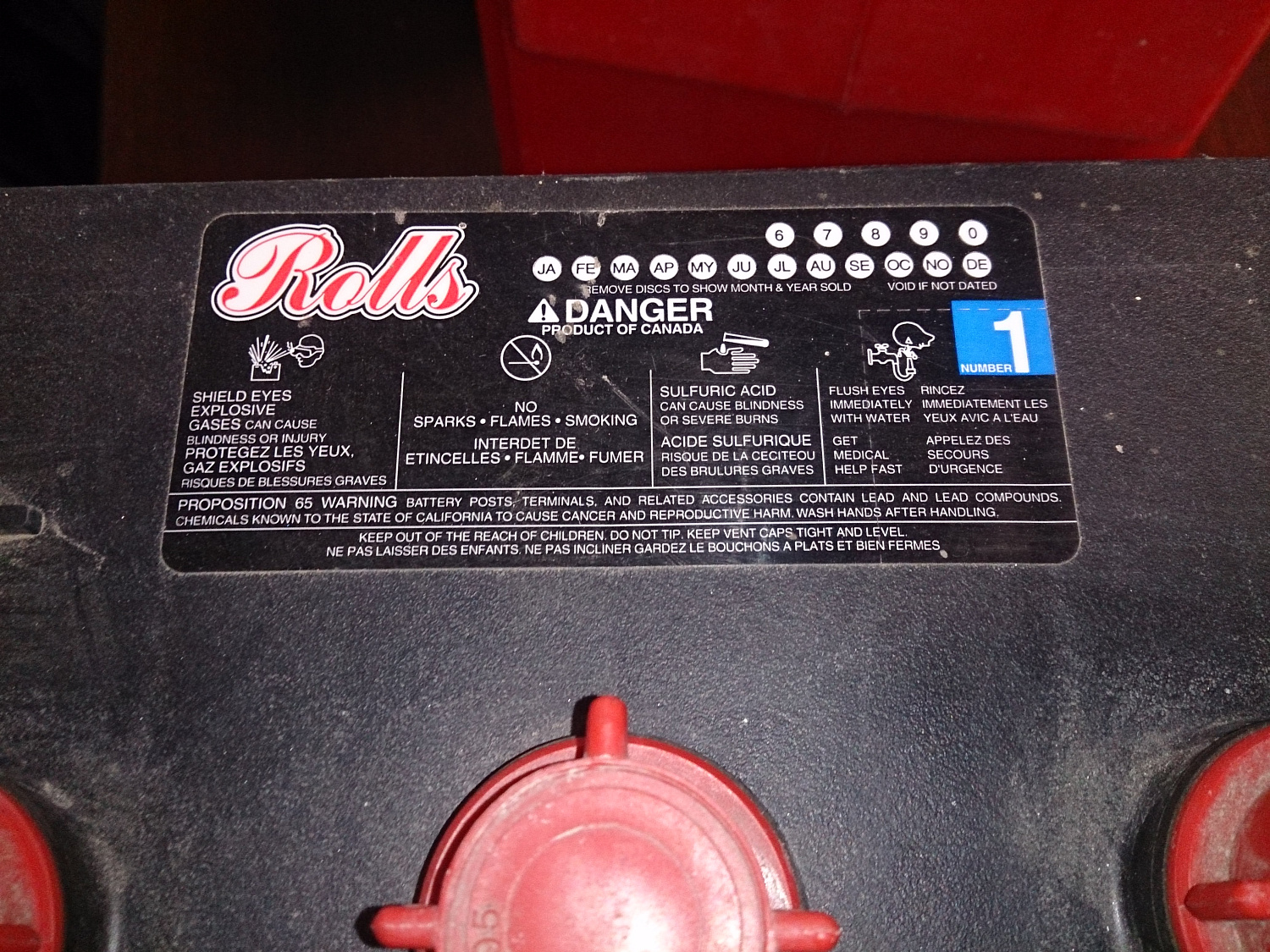 ROLLS BATTERY — аккумуляторные батареи большой емкости которые разработаны специально для автономных систем электроснабжения, которых характеризуются интенсивными условиями эксплуатации — ежедневный заряд/разряд.