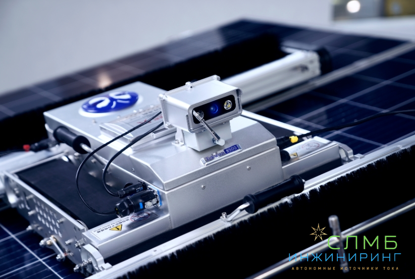 Представлен новый робот-уборщик солнечных панелей PhiCleaner S500